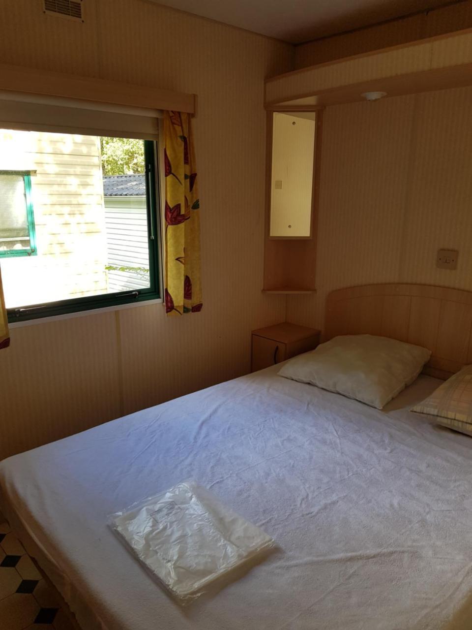 Camping Au Bois Dormant Chauffour-sur-Vell Exterior foto